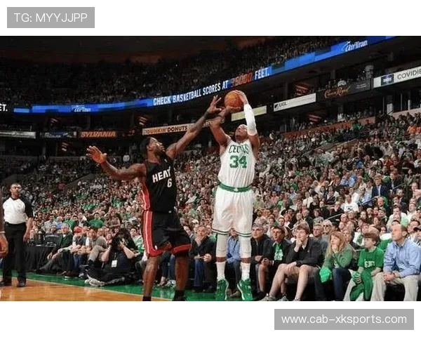 凯尔特人双探花持续发力,战术进化再创佳绩 凯尔特人双探花持续发力,战术进化再创佳绩